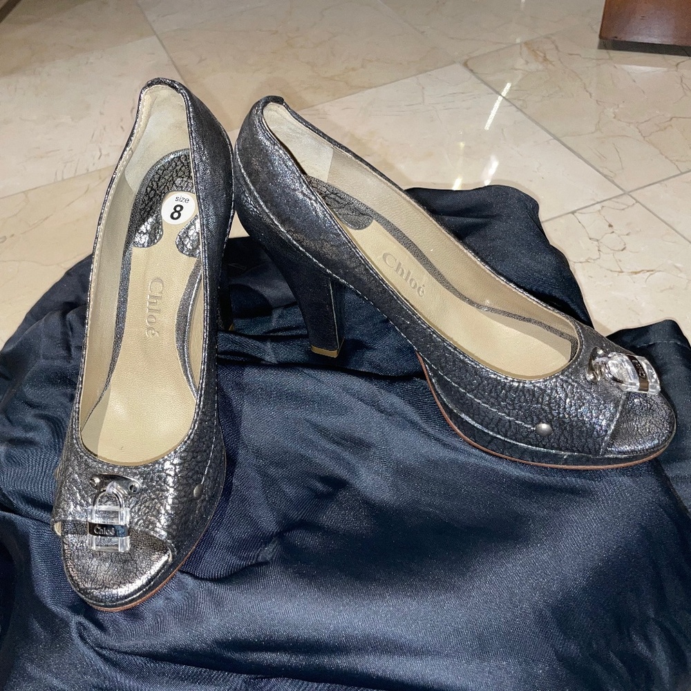 Chloé Silver Leather Pumps